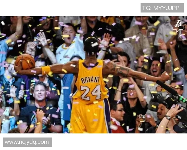 足球明星们齐聚一堂共同回顾科比传奇瞬间感动不已