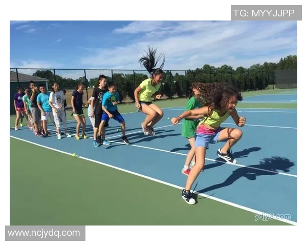 足球明星与马儿亲密互动乐趣无穷的视频精彩瞬间分享 足球明星与马儿亲密互动乐趣无穷的视频精彩瞬间分享