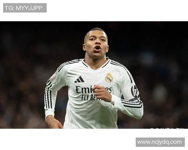 足球明星强势联动背后的秘密与影响力分析