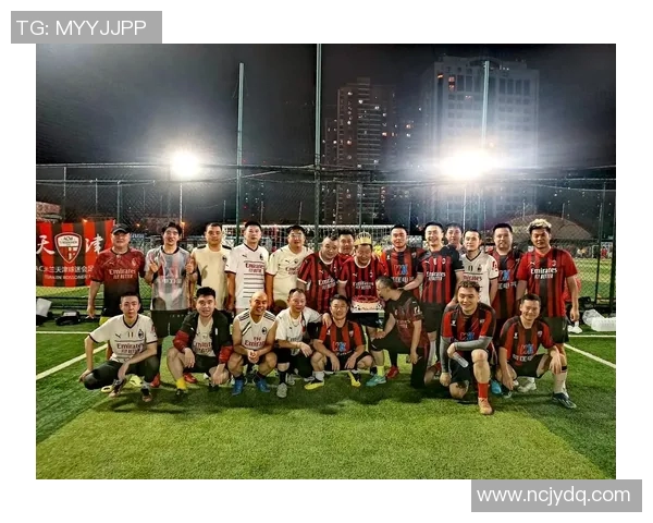 足球明星比心卡点活动精彩回顾与球迷互动瞬间分享 足球明星比心卡点活动精彩回顾与球迷互动瞬间分享