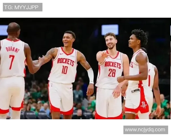 火箭与雷霆季后赛对决精彩回顾与分析全景展现篮球魅力与激情 火箭与雷霆季后赛对决精彩回顾与分析全景展现篮球魅力与激情